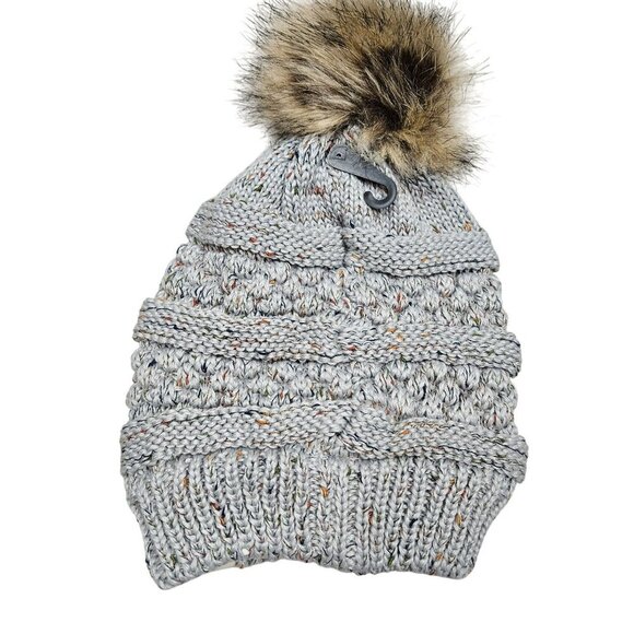 Unbranded NWT Winter Knitted Beanie Faux Fur Pom Gray Warm Stretchy‎ Adult - Picture 3 of 4